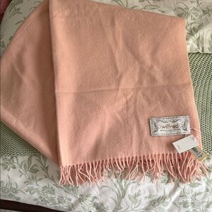 Aritzia Wilfred Peach Pink 100% wool scarf NEW